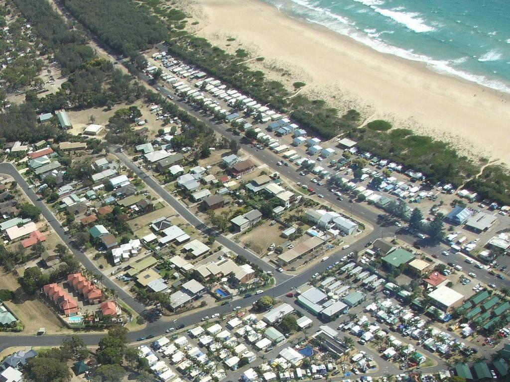 Sapphire Court Aparthotel Tathra Exterior foto